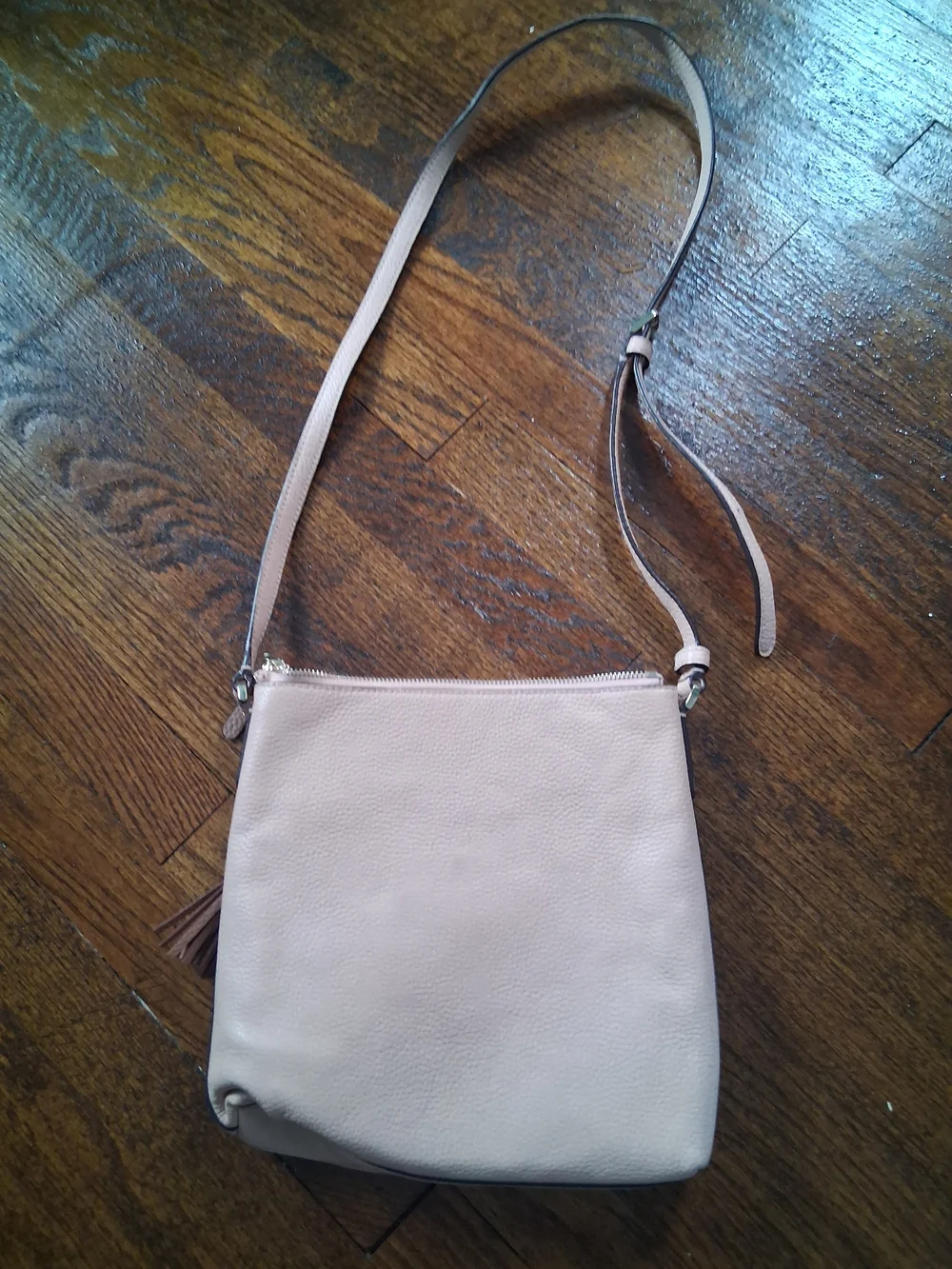 Kate Spade- Leather Crossbody Bag in Light Pink